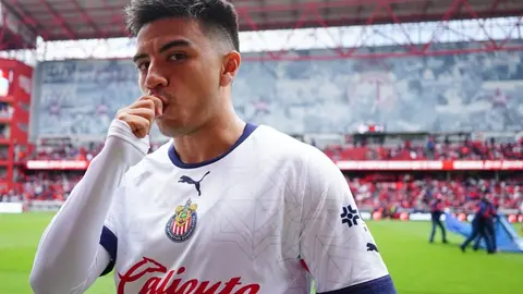 Chivas: 'Nene' Beltrán se perderá el duelo vs Puebla por acumulación de amarillas