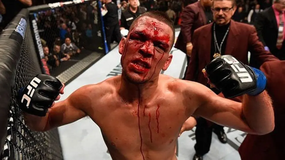 Video: Nate Diaz transmitió en vivo fumando marihuana mientras le pedían muestra de orina