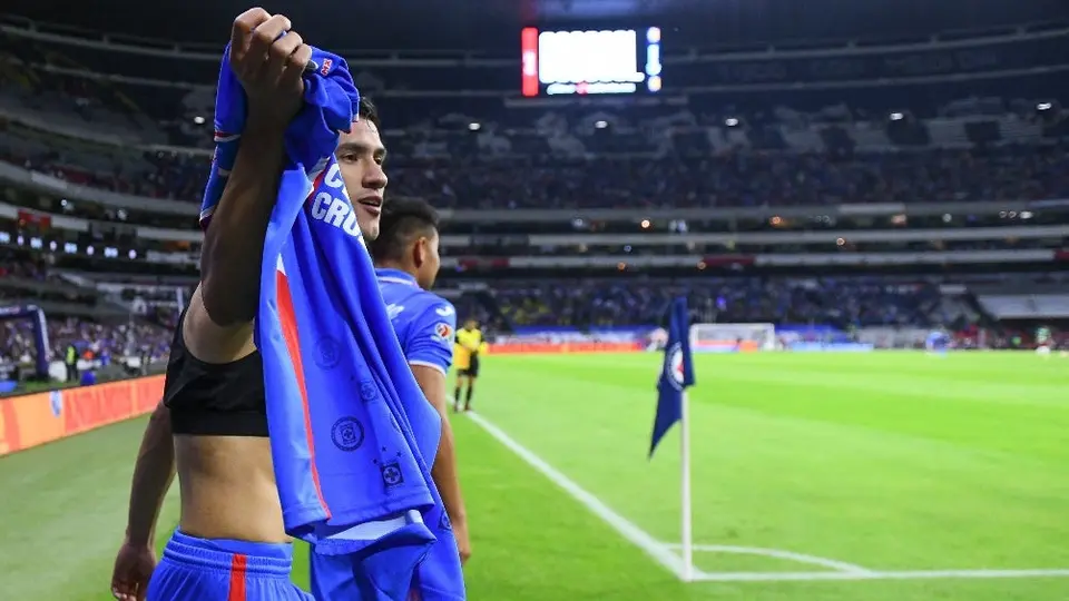 Cruz Azul vs Chivas: Uriel Antuna y la 'venganza' contra la afición rojiblanca en el Azteca