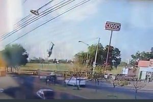 Aguascalientes: Captan el momento exacto en el que helicóptero se desploma; no hubo sobrevivientes