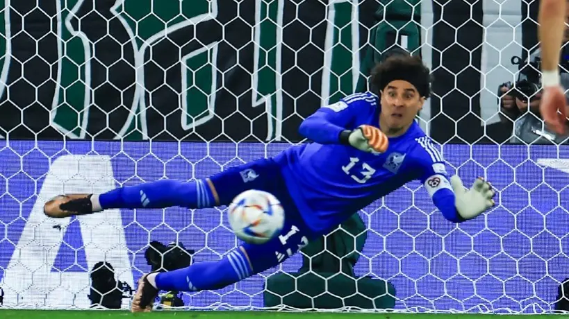 Memo Ochoa: PAN utilizó foto de la atajada para lanzar dardo contra Morena