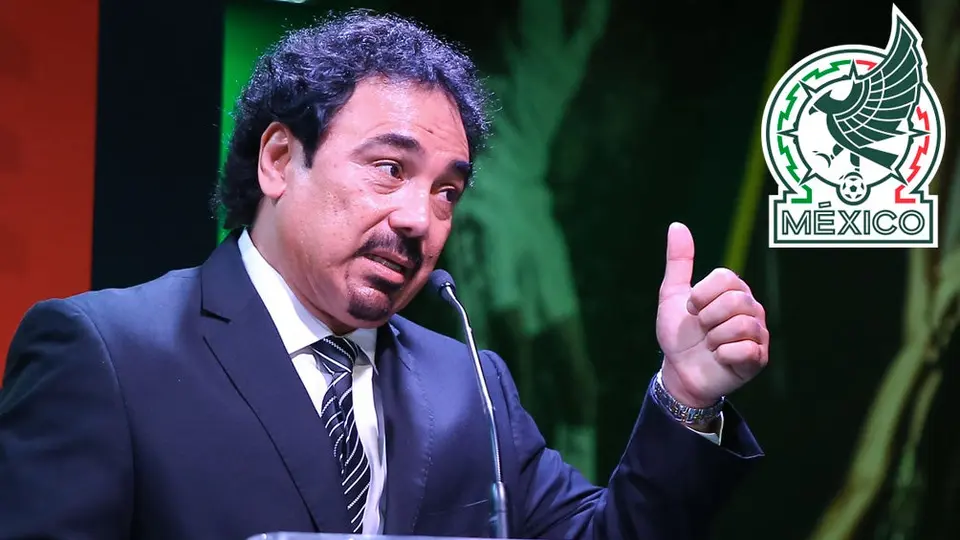 Hugo Sánchez: 'Lamento profundamente que el Tata sea el DT del Tri'