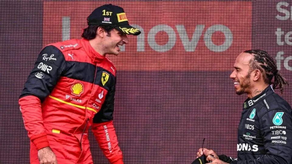 Hamilton tras finalizar en tercero: 'Lo di todo pero no se pudo; felicidades a Sainz'