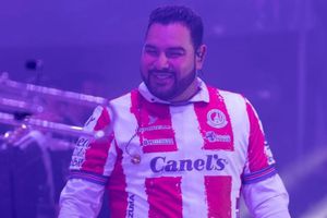 Atlético San Luis: Regaló jerseys a la Banda MS por su show en la Feria Nacional Potosina