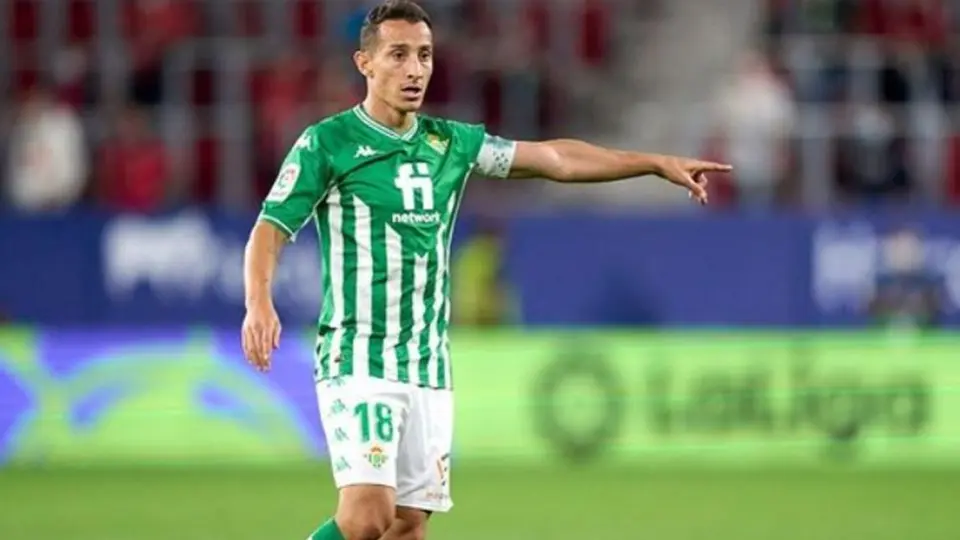 Guardado sigue sin registro en LaLiga; Real Betis prioriza a otros jugadores