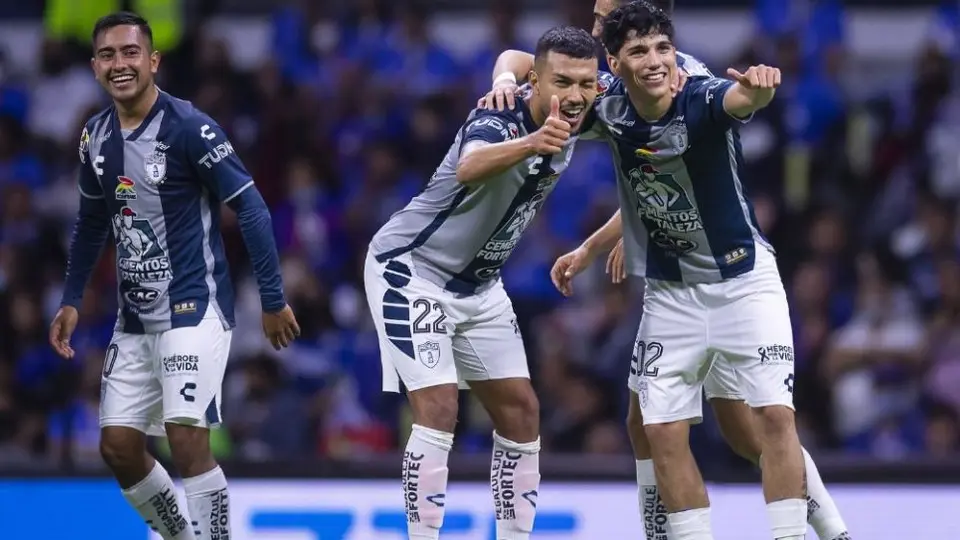 Guillermo Almada: 'Si yo fuera el DT de México llevo a Sánchez, Álvarez y Chávez al Mundial'