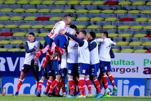 Atlético de San Luis trolleó a Querétaro tras su festejo de Aniversario