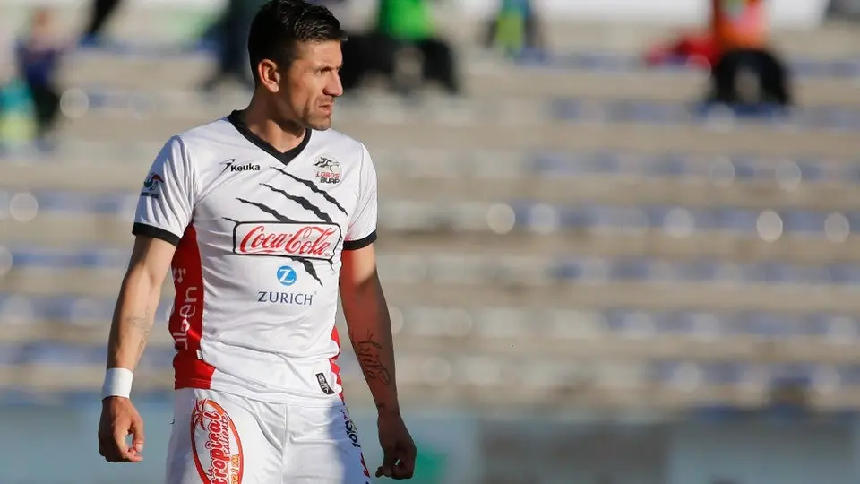 Héctor Mancilla visitó al Toluca, posó junto a Nacho Ambriz y se reencontró con Sinha