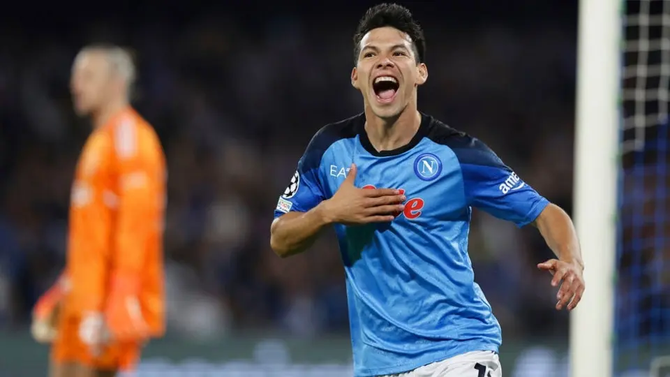 Chucky Lozano: Fue elogiado por la prensa italiana por su actuación en Champions League
