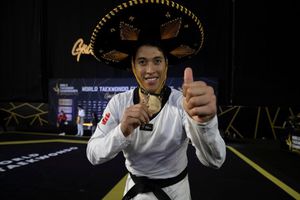 Carlos Sansores se suma a la cosecha de Oros en Mundial de Taekwondo