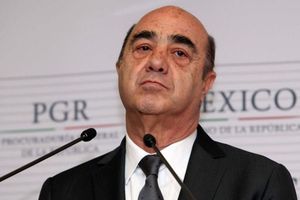 Jesús Murillo Karam, exprocurador general de justicia, fue detenido en la Ciudad de México