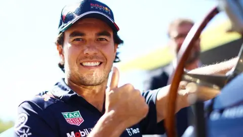 F1: Checo Pérez activó el ‘modo Singapur’ y mostró su arduo entrenamiento