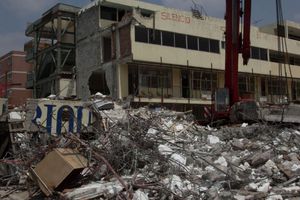 Sismo: Familias hacían homenaje en Colegio Rébsamen cuando comenzó a temblar