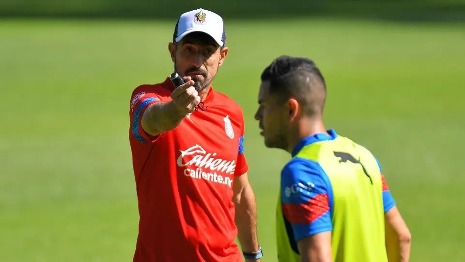 Chivas: Canteranos llenaron el ojo a Veljko Paunović durante pretemporada en España