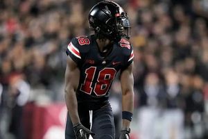 NCAA: Jugador de Ohio State portó Apple Watch durante partido