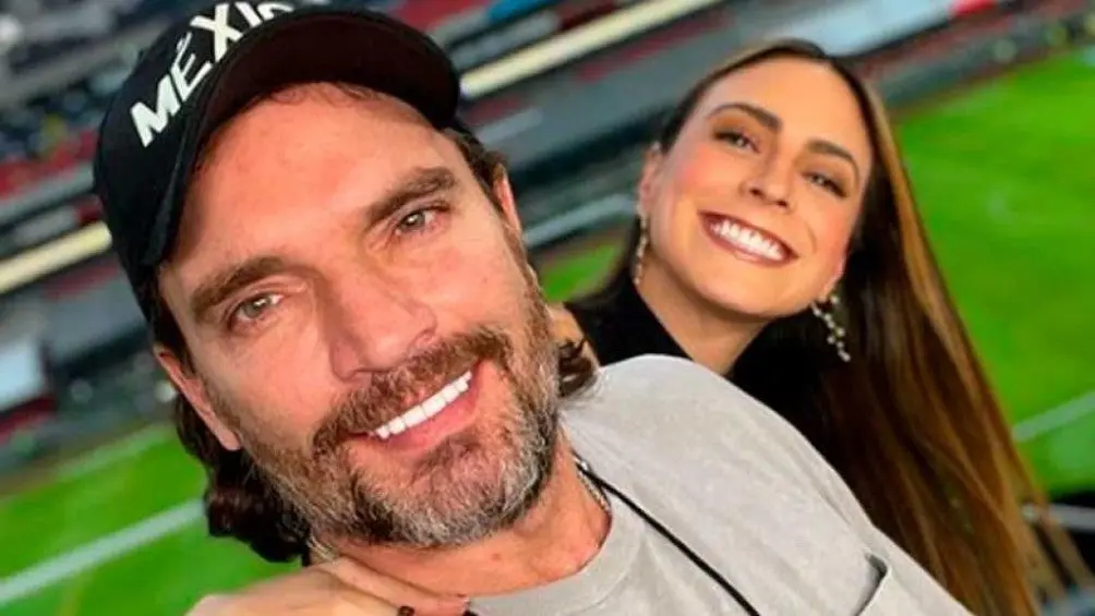 Valeria Marín y Julián Gil | ESPECIAL