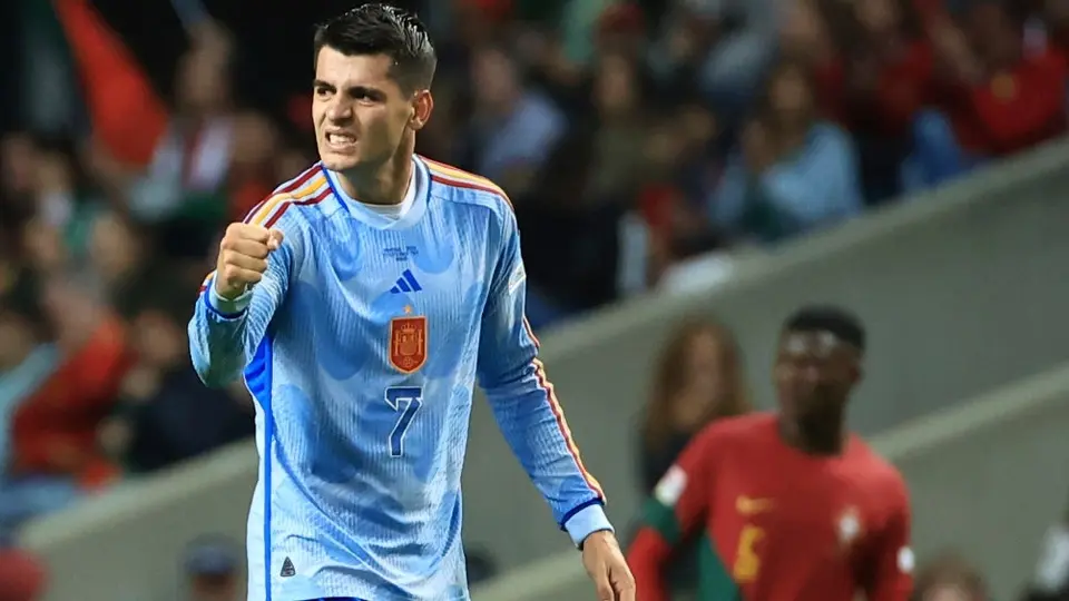 España: Álvaro Morata salió lesionado en el partido del Atlético de Madrid a 22 días del Mundial