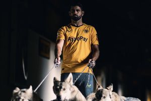 Diego Costa, 'muerto de miedo' tras posar con lobos para presentación con Wolverhampton