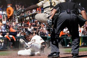 Luis González: Impulsó carrera, pero Giants cayó ante Padres