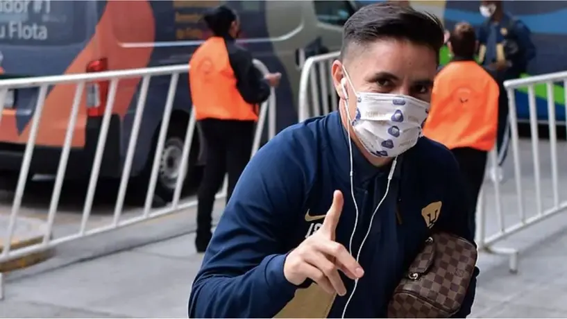 Chispa Velarde disfrutó de viajar en Metro y transporte público rumbo al centro de la CDMX