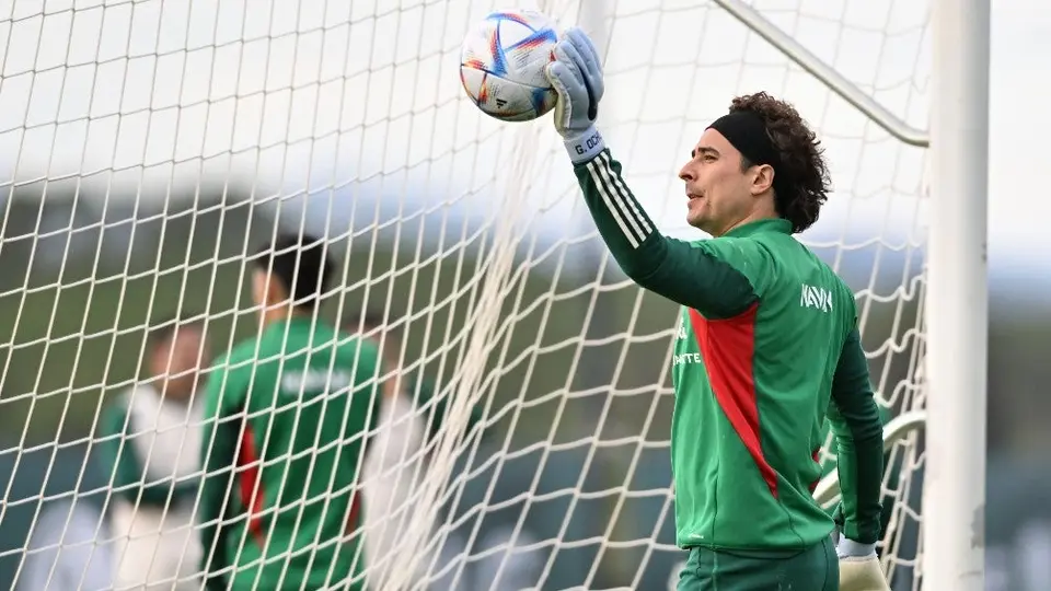 Memo Ochoa, segundo portero mexicano con mayor porcentaje de atajadas en Mundiales