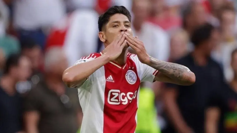 DT del Ajax destacó liderazgo de Edson Álvarez: 'Con el carácter que tiene se vuelve pieza importante'