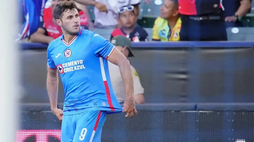 Cruz Azul: Santiago Giménez, a romper el maleficio de la '9' de La Máquina