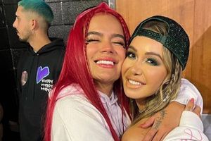 Karol G fue tocada en parte íntima por la Chiquis Rivera