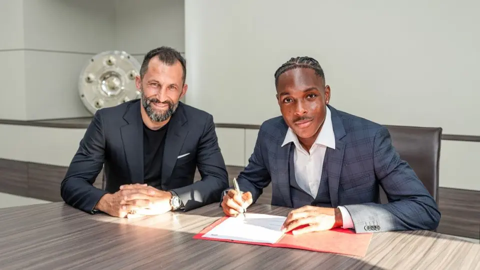 Bayern Múnich: Mathys Tel, delantero de 17 años, nuevo fichaje bávaro