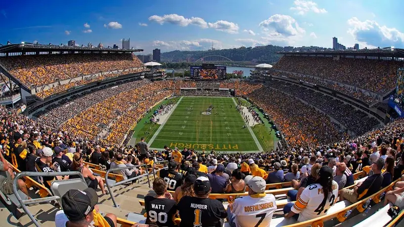 Steelers: Muere espectador de Pittsburgh tras caer de escaleras en estadio