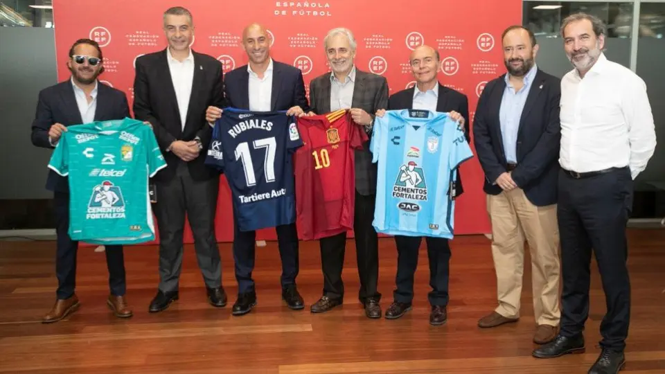 Real Oviedo: Grupo Pachuca se reunió con Luis Rubiales, presidente de la RFEF