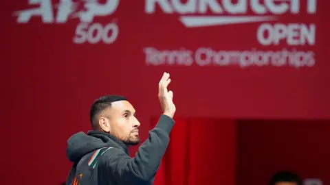 Nick Kyrgios: Se retiró del Abierto de Japón por lesión de rodilla