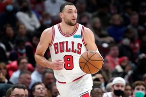 NBA: Zach LaVine renovó con Chicago Bulls por cinco años
