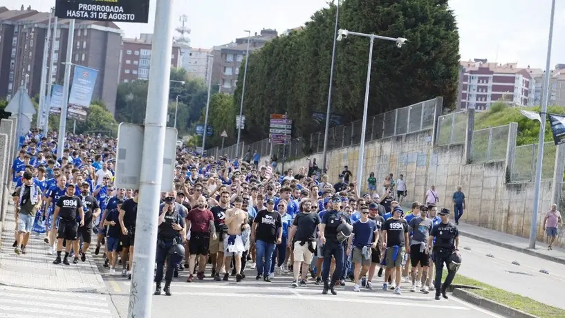 Aficionados del Real Oviedo y Racing protagonizaron campal previo a partido