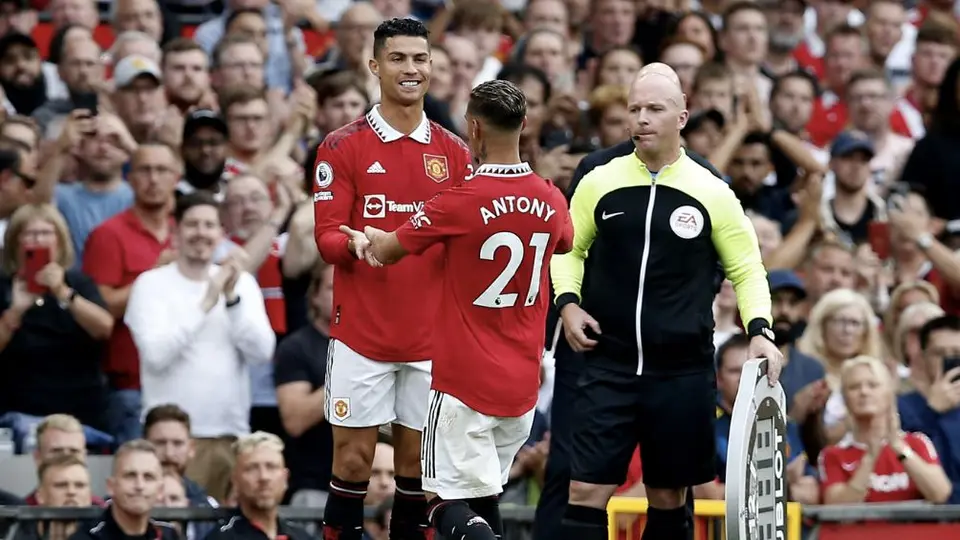 Antony sobre Cristiano Ronaldo: "Me ha ayudado mucho a sentirme cómodo"