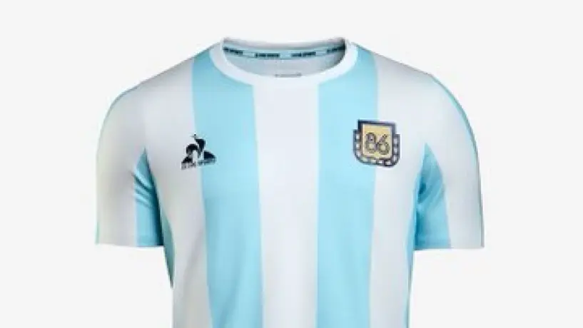 Maradona: Marca deportiva sacará espectacular playera en homenaje a El Diego