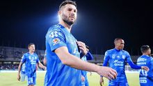 Tigres: Gignac le regaló su jersey a niño aficionado francés en CU