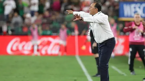Juan Reynoso tras caer vs México en su debut: 'Nos vamos con sensaciones positivas'