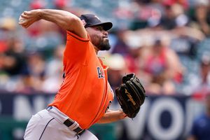 José Urquidy: Mexicano consiguió triunfo 13 de la temporada al imponerse Astros a Angels