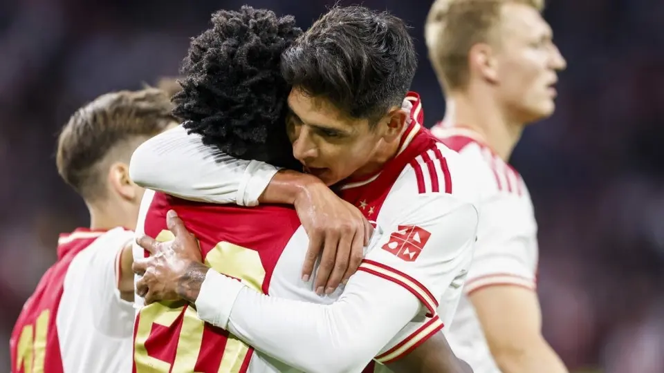 Edson Álvarez: Ajax goleó sin piedad al Groningen con asistencia del mexicano