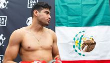 Zurdo Ramírez: 'Cuando le gane a Bivol, Canelo tendrá que pelear conmigo'