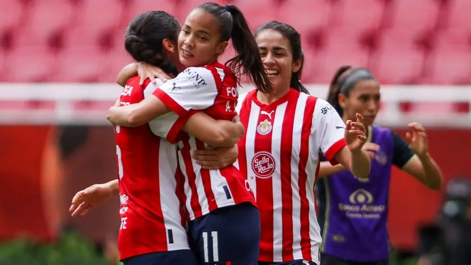 Chivas Femenil: Goleó, exhibió y humilló a Mazatlán; se mantiene en el liderato
