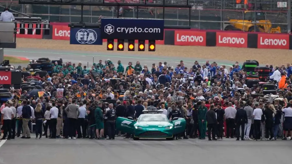 GP de Gran Bretaña: Manifestantes invadieron la pista en Silverstone