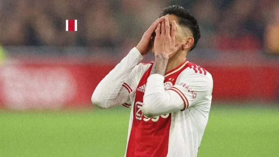 Steven Bergwijn tras la derrota ante el PSV: "No fue a lo Ajax hoy”