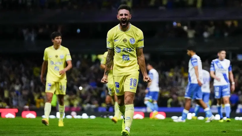 América: Alex De La Rosa se encargó del juego de luces en el Estadio Azteca