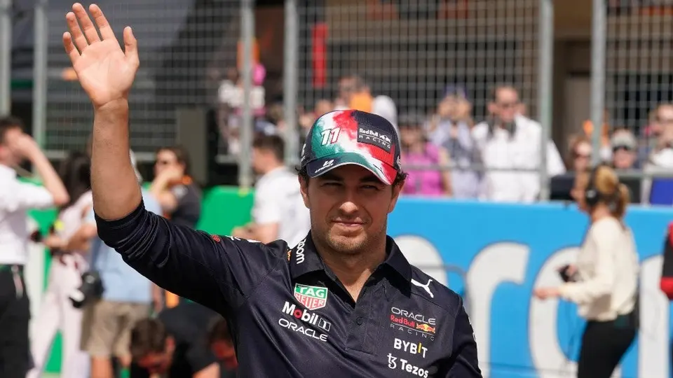 Checo Pérez: 'Después de la era dominante de Mercedes, espero empiece la era de Red Bull'