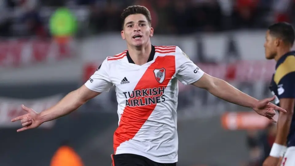 Manchester City: Anunció a Julián Álvarez como nuevo jugador procedente de River Plate