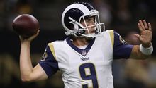 NFL: Luis Pérez, quarterback de ascendencia mexicana, firmó con los Rams