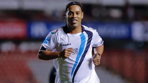 Ronaldinho: Jugará un partido de exhibición en Ecuador