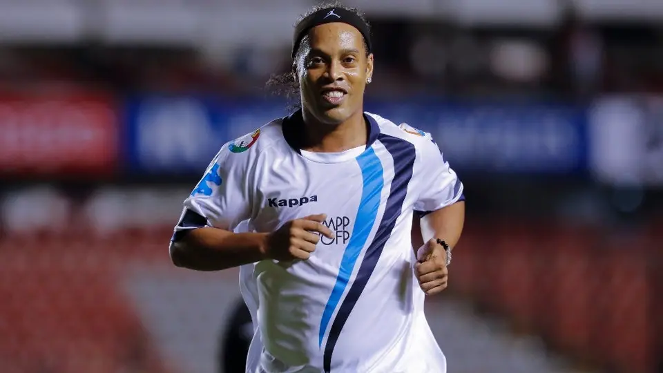 Ronaldinho: Jugará un partido de exhibición en Ecuador